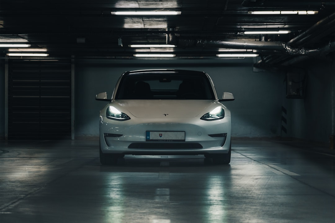 découvrez les avantages et l'avenir de la voiture électrique. écologique, économique et innovante, la voiture électrique transforme notre manière de conduire tout en réduisant notre empreinte carbone.