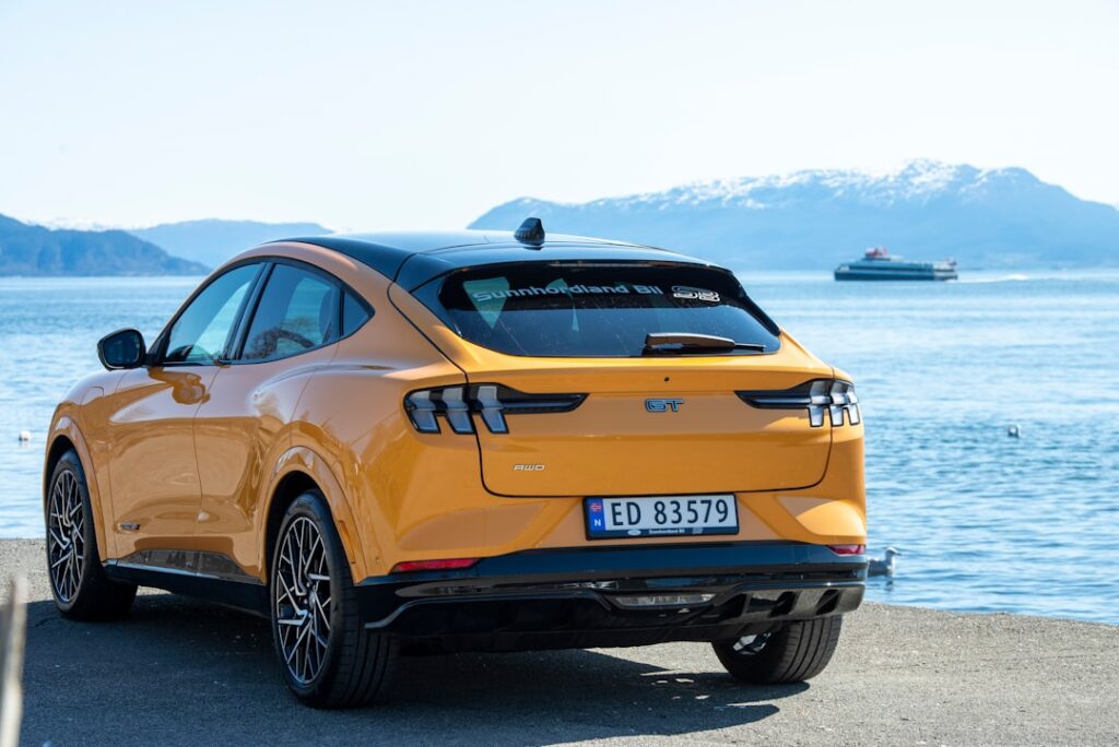 découvrez la nouvelle opel corsa electric : une citadine 100% électrique alliant performance, modernité et confort. profitez d'une conduite silencieuse et d'une autonomie impressionnante, tout en contribuant à un avenir plus durable. explorez ses caractéristiques innovantes et stylées dès maintenant !