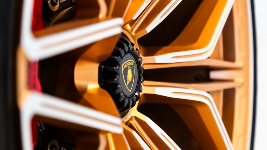 découvrez la nouvelle renault mégane électrique, alliant performance et écologie. profitez d'une autonomie impressionnante, d'un design moderne et de technologies avancées pour une conduite agréable et durable.
