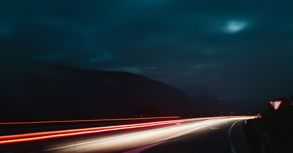 découvrez tout sur la vitesse : définitions, enjeux et applications dans divers domaines. apprenez à maîtriser la rapidité pour améliorer votre productivité et vos performances.