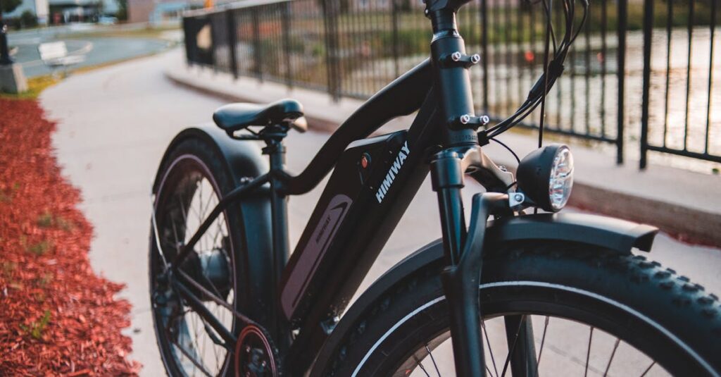 découvrez tout ce qu'il faut savoir sur le vélo électrique : avantages, fonctionnement, conseils d'achat et modèles adaptés à tous les besoins pour une mobilité écologique et économique.