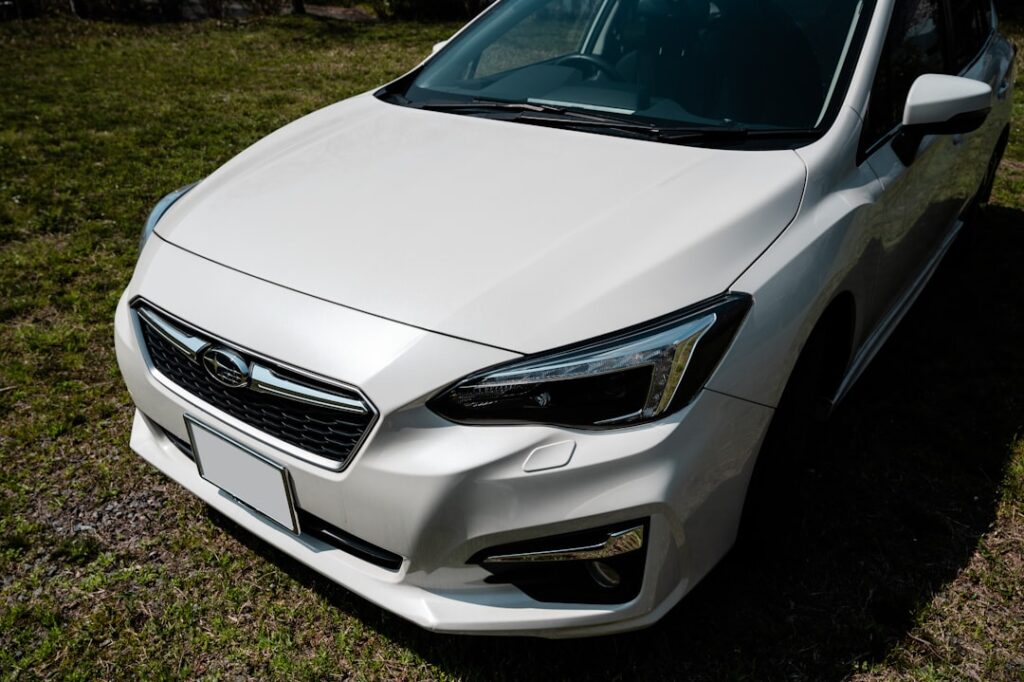 découvrez la hyundai ioniq plug-in hybrid : une voiture hybride rechargeable offrant économie de carburant, conduite écologique et technologie avancée. parfaite pour une mobilité durable au quotidien.