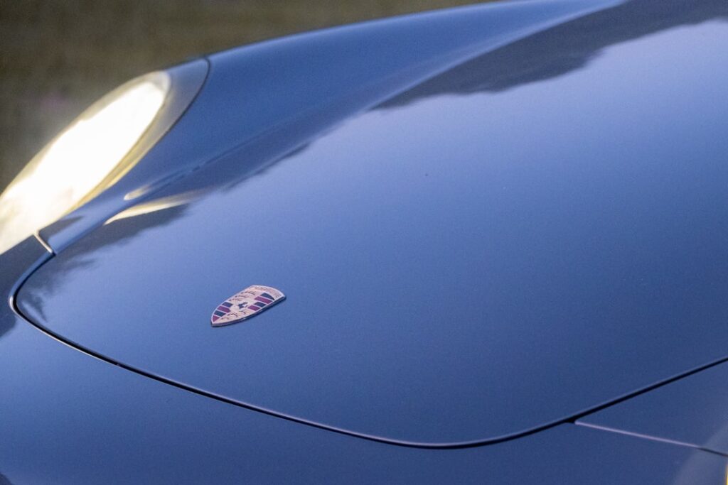découvrez la nissan leaf, la voiture électrique pratique, économique et écologique. profitez d'une conduite silencieuse, d'une autonomie idéale pour la ville et de technologies innovantes pour un confort optimal.