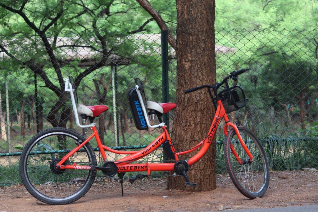 découvrez notre sélection de vélos électriques de trekking alliant confort, performance et autonomie pour toutes vos aventures sur route et sentiers. idéal pour les randonnées et déplacements quotidiens.