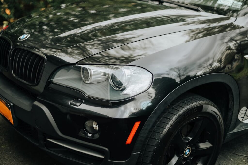 découvrez la gamme complète des suv bmw : design élégant, technologies innovantes, puissance et confort. comparez les modèles x1, x3, x5, x7 et trouvez le suv bmw qui vous correspond.