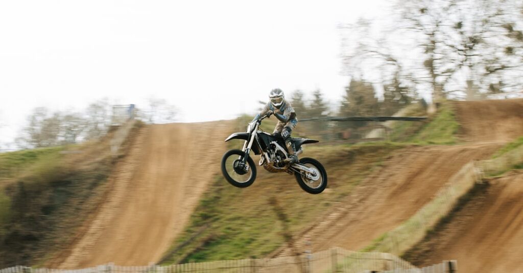 découvrez la suzuki gsx-r 750, une moto sportive alliant performance, agilité et design élégant pour une expérience de conduite inoubliable.