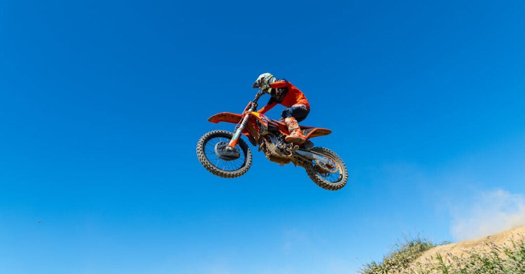 Aprilia 125 MX : un véritable jouet haut de gamme sur deux roues découvrez l'aprilia 125 mx, une moto tout-terrain légère et performante, parfaite pour les passionnés de motocross débutants et expérimentés.