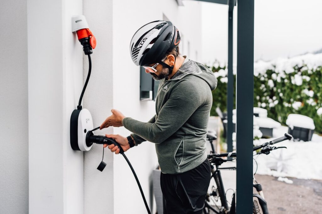 L’Europe envisage de modifier les réglementations concernant les vélos électriques : des préoccupations chez les fabricants et les associations découvrez les réglementations essentielles concernant les vélos électriques pour circuler en toute conformité et sécurité.