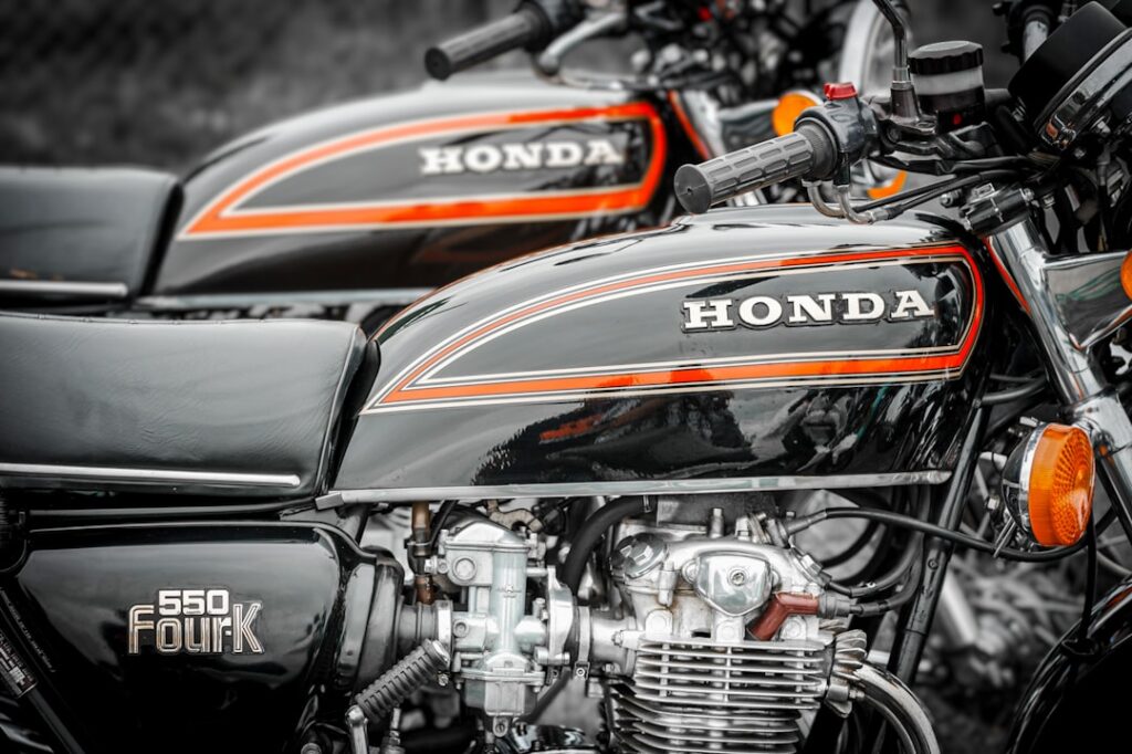 découverte de la Honda Civic hybride : innovation et efficacité au rendez-vous découvrez la honda civic hybrid : une voiture alliant performance, économie d'énergie et respect de l'environnement pour une conduite moderne et responsable.