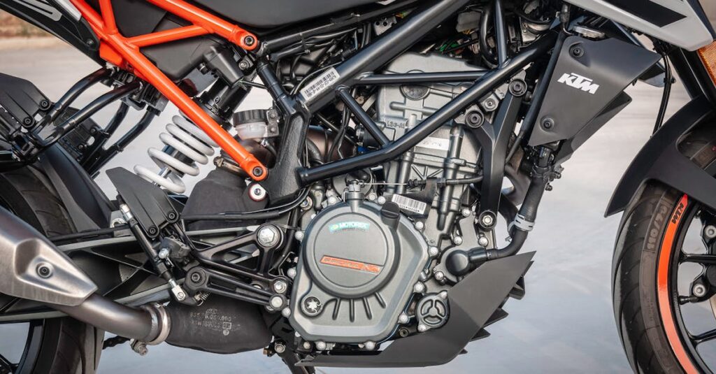 KTM 525 XC : une évolution réussie découvrez la ktm 525 xc, une moto tout-terrain puissante et agile, parfaite pour les passionnés de motocross et d'enduro. performance, fiabilité et design moderne au rendez-vous.