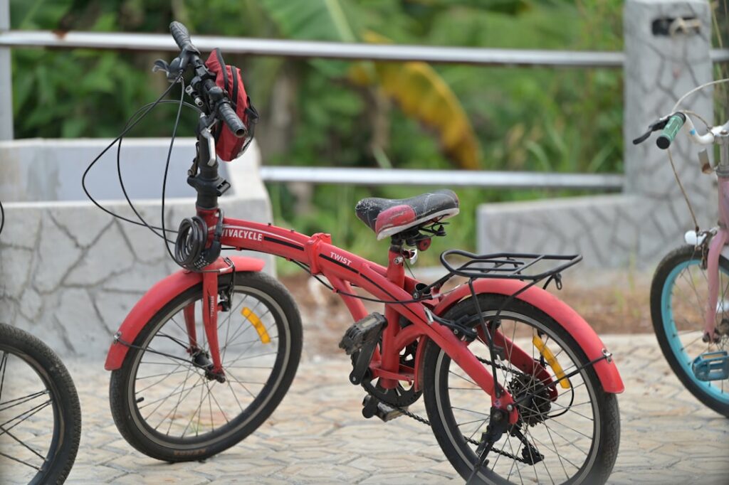 découvrez notre sélection de vélos de route abordables alliant qualité et performance pour tous les cyclistes soucieux de leur budget.