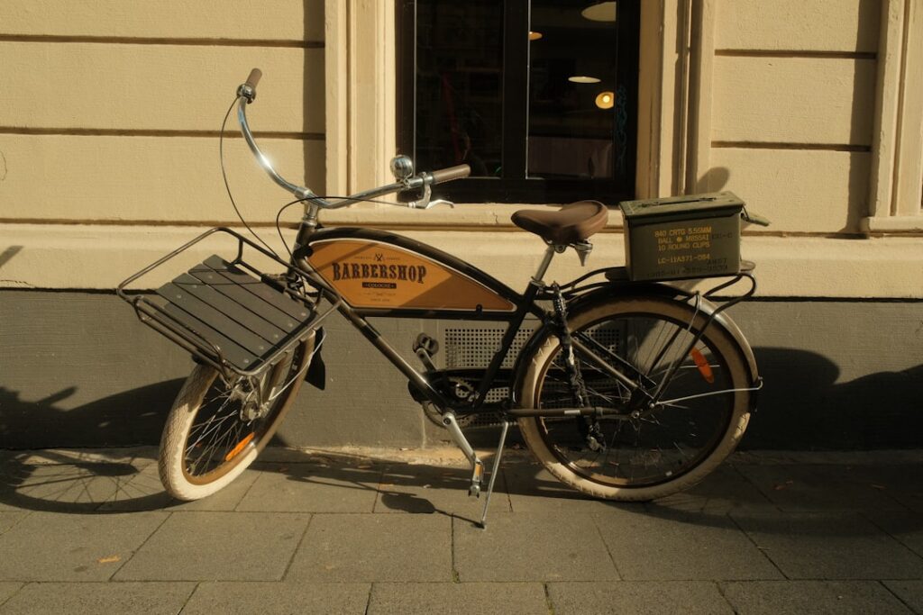 Allpacka One : la solution idéale pour un vélo facilement transportable grâce à sa caisse pliable découvrez notre box pliable pour vélo, idéale pour protéger et transporter votre vélo facilement. compacte, robuste et pratique pour tous vos déplacements.